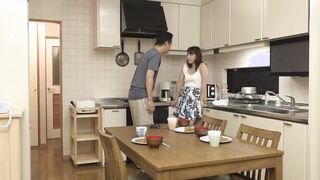 https://bit.ly/3AdGg2K　The newlywed life was going well, but after a slight breach, he got into his father-in-law and the mischief gradually escalated ...[Part 1]