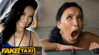 Watch this hot Asian babe with brown eyes get her tight pussy stretched in a taxi