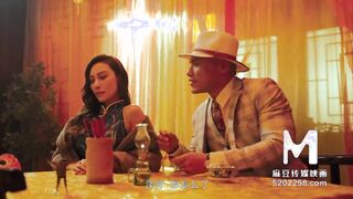 Watch Li Rong Rong, MDCM's Chinese film, get a steamy spa treatment & a naughty BJ from married guy