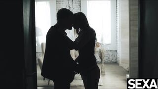 Watch Alexis Crystal and Michael Fly's steamy blowjob and fuck session on the couch