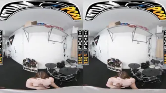 Busty babe Bess Breast gets her big boobs banged in virtual reality
