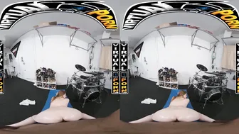 Busty babe Bess Breast gets her big boobs banged in virtual reality