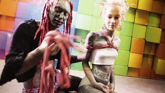 Lily Lu & Anuskatzz get kinky with BDSM in this tutorial on how to use bondage to get along with each other